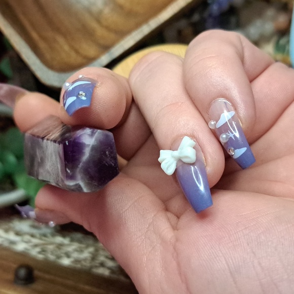 Amethyst Wand - Picture 4 of 4